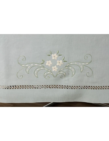 180x275 Mantel de lino Bordado A Mano...
