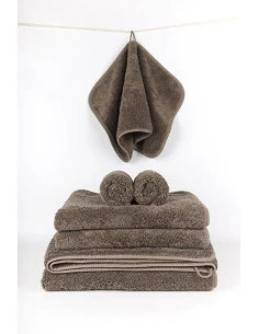 740 gr./m2  Algodón peinado...