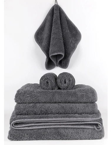 720 gr./m2  Algodón peinado - Conjunto de 3 toallas de baño