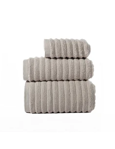 Jogo 3 toalhas de banho...