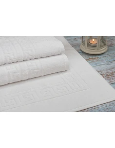 100x150 cm / 21 toallas...