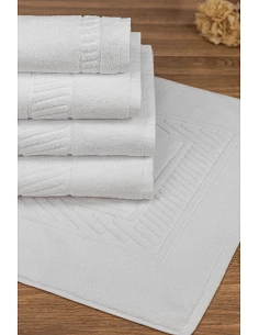 70x140 cm / 30 toalhas...