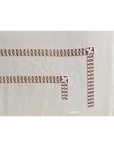 Mantel de lino Bordado A Mano - Mantel bordado Matiz y richelieu