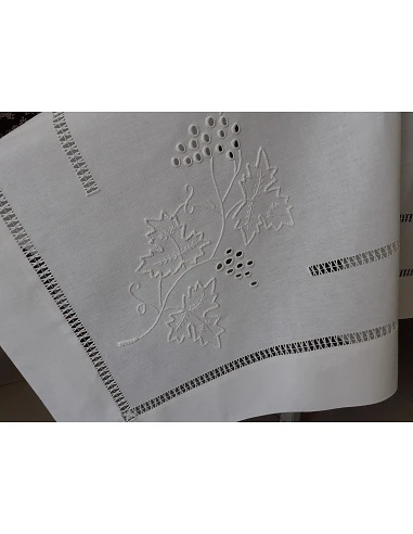 180x350 Toalha de mesa de linho bordada a mão - bordados da lixa 