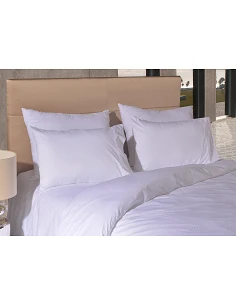 Juego de funda nórdica 100% algodón satén 300 branco - Cuadraditos en jacquard Juego de funda nórdica 100% algodón satén 300 branco - Cuadraditos en jacquard