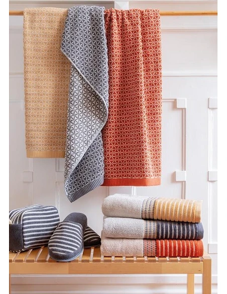 Albornoz baño con capucha 100% algodón 360 gr./m2 ETHNIC  Lasa Home