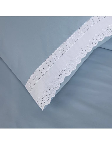 Ropa de cama bordada  -  Lorena color azul