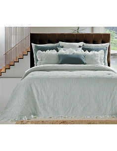 COLCHA VERANO CON VOLANTES - COLCHA TEXTURA NIDO DE ABEJA - COLCHA VERANO COLOR AZUL