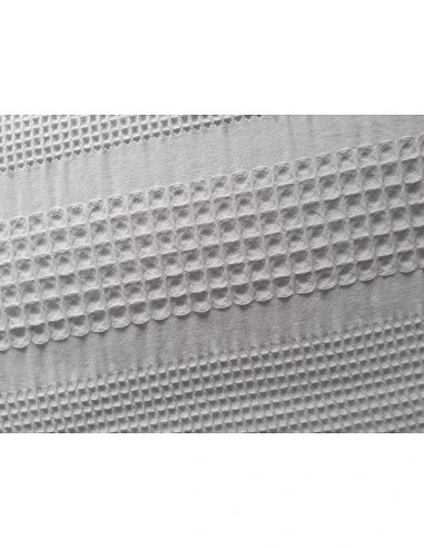 COLCHA VERANO CON VOLANTES - COLCHA TEXTURA NIDO DE ABEJA - COLCHA VERANO COLOR GRIS