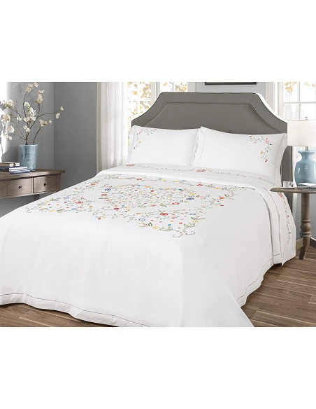 Capa P/ Edredão bordada a mão - Tecido 100% algodão percal branco