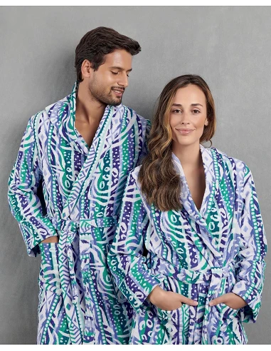 Albornoz baño C/ capucha 100% algodón...