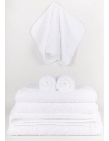 720 gr./m2 Algodão penteado - Jogo 3 toalhas de banho